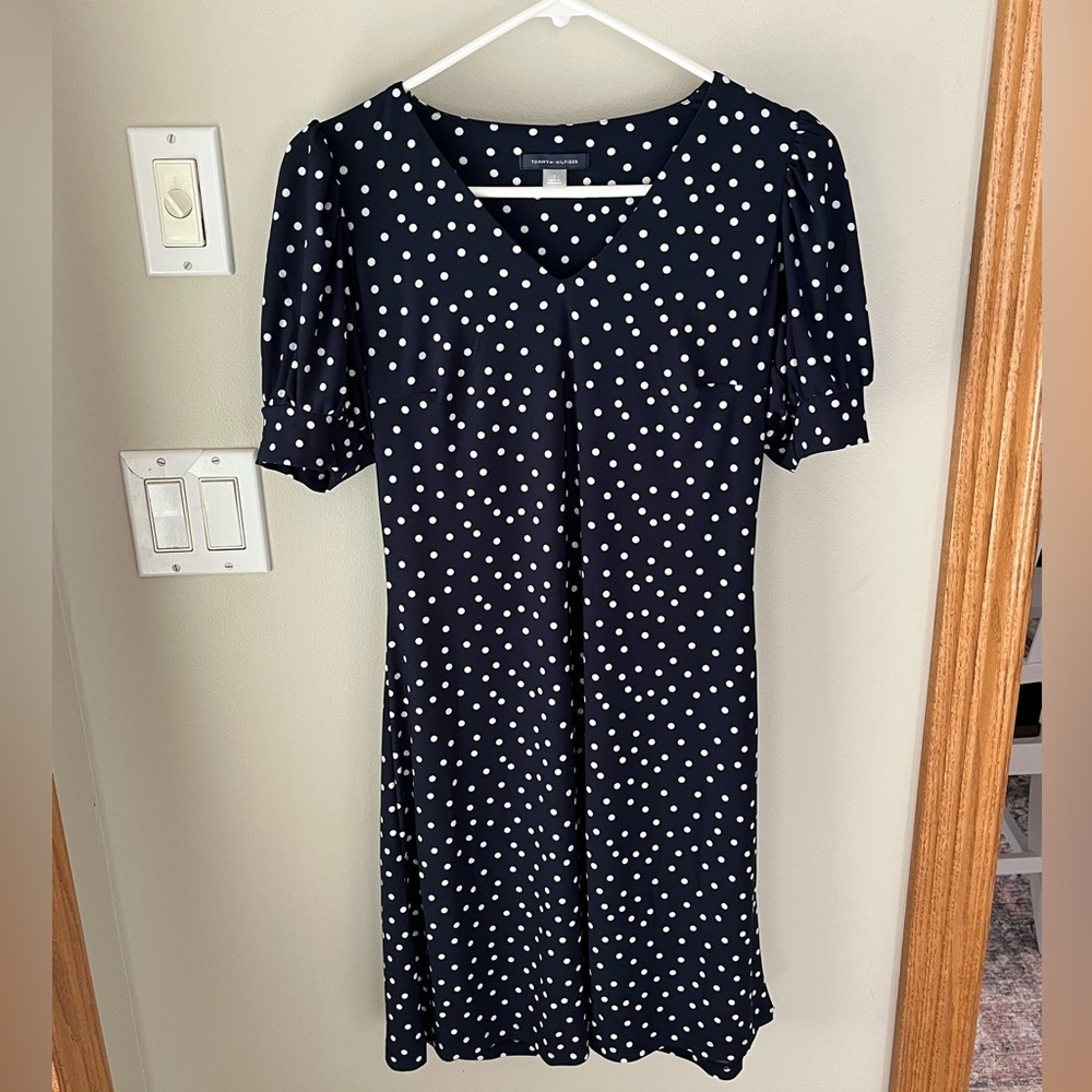 NWOT TOMMY HILFIGER NAVY DRESS SIZE 2
